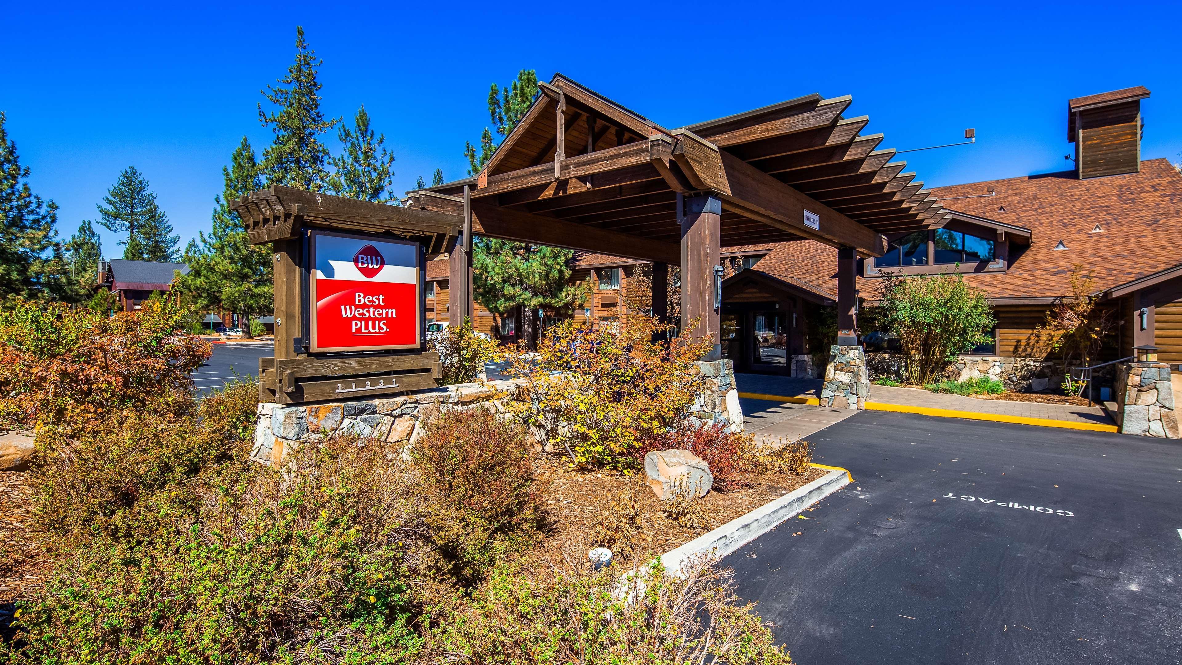 Best Western Plus Truckee-Tahoe Hotel Exterior photo