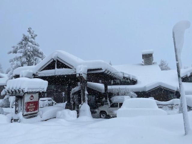 Best Western Plus Truckee-Tahoe Hotel Exterior photo