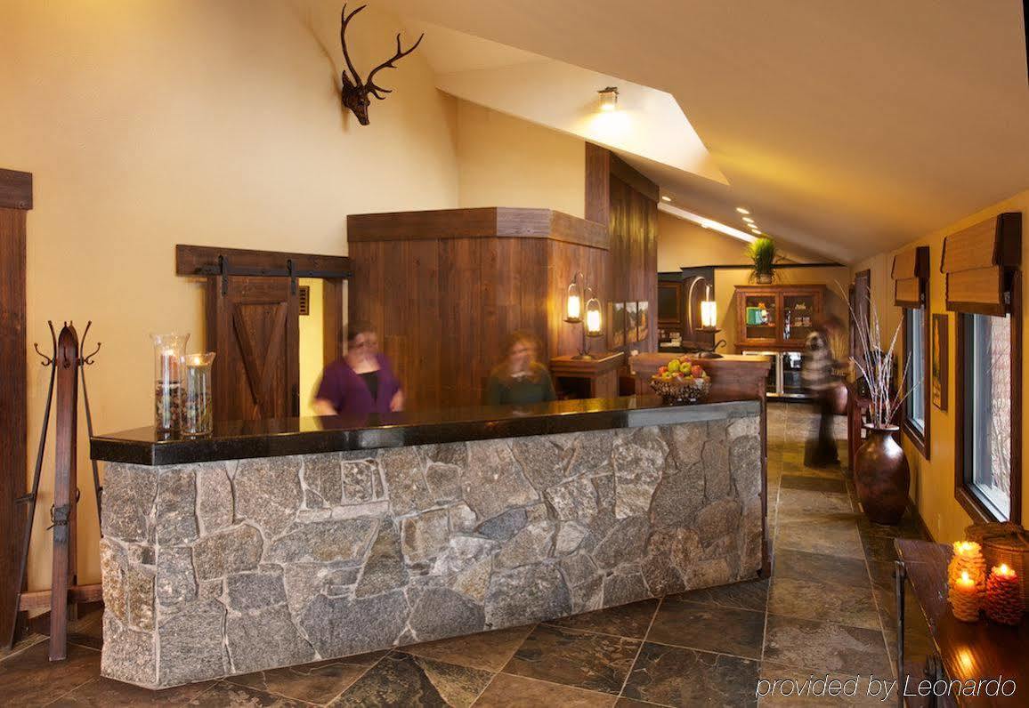 Best Western Plus Truckee-Tahoe Hotel Exterior photo